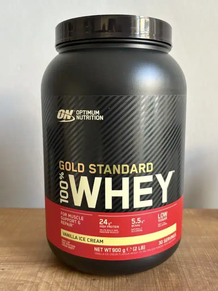900 Gramm Dose vom Optimum Nutrition Gold Standard 100% Whey Protein